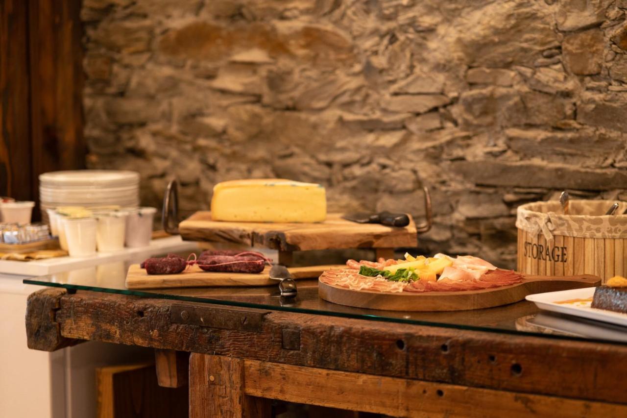 Hotel Des Alpes Saint-Rhemy-En-Bosses Extérieur photo