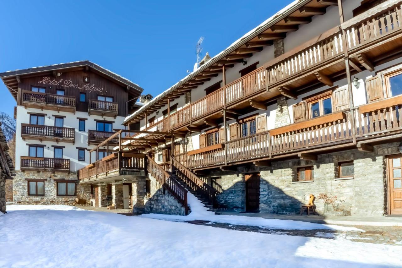 Hotel Des Alpes Saint-Rhemy-En-Bosses Extérieur photo