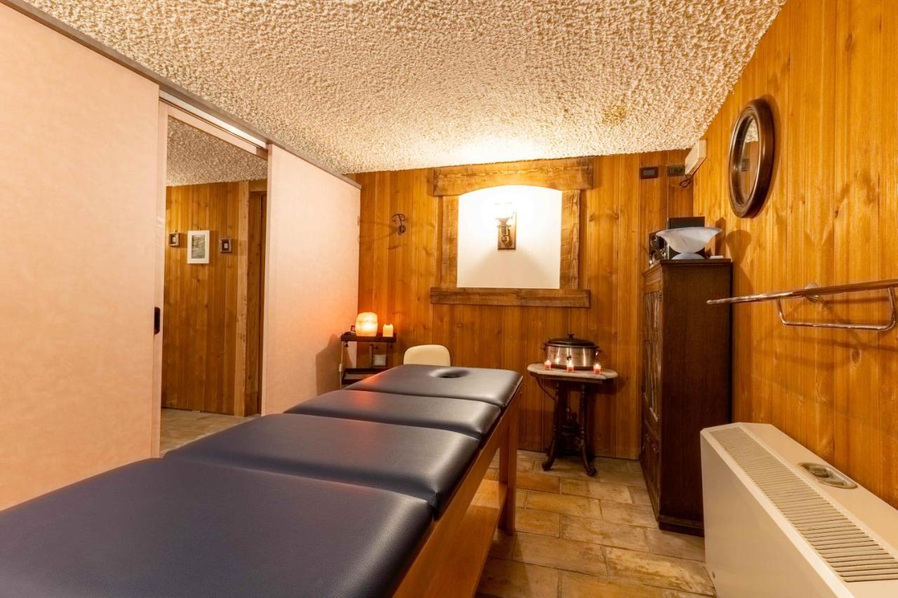Hotel Des Alpes Saint-Rhemy-En-Bosses Extérieur photo